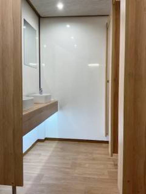 Oak and white toilet trailer for sale Oak and white toilet trailer for sale