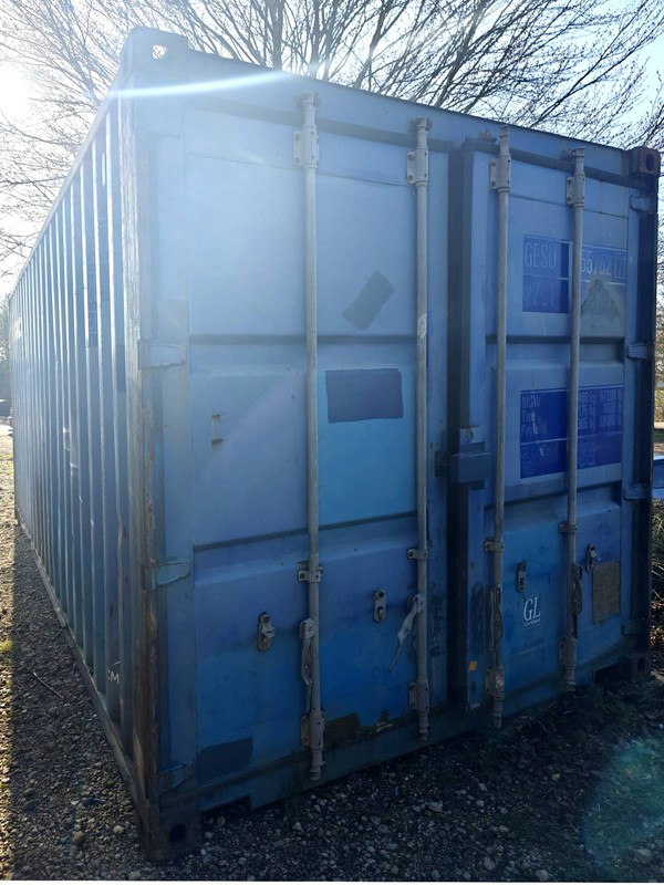 Blue shipping container included