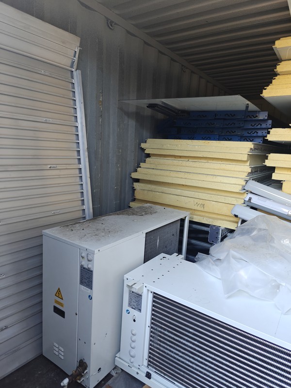 Walk in fridge dismantled