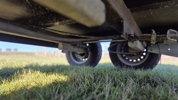 Under side pizza trailer