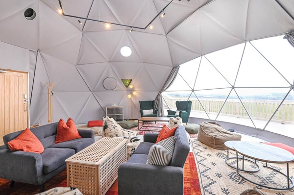 Secondhand 2x Glamping Domes