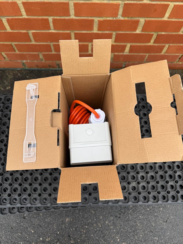 Motorhome power supply