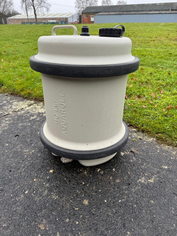 Aquaroll 40 Litre  Fresh Water Carrier
