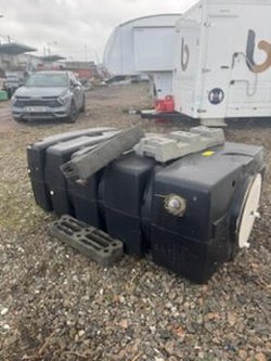 Waste and effluent tanks