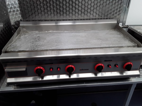 Mobile Catering Van - Lincolnshire 5