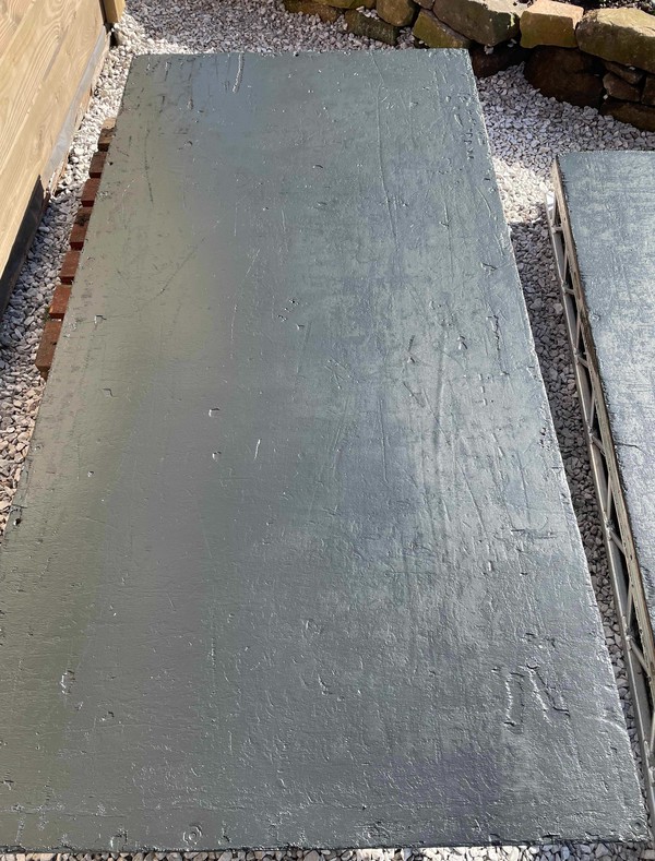 Used 2m x 1m Stage Decks Used 2m x 1m Stage Decks