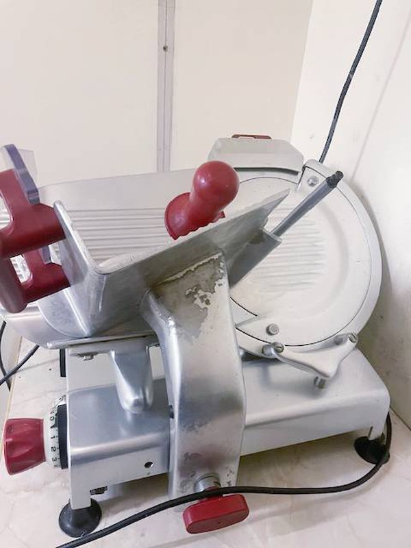 Second hand meat slicer