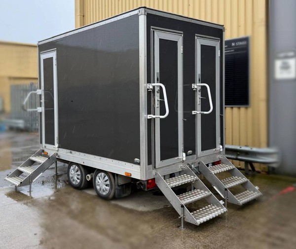 2+1 toilet trailer for sale
