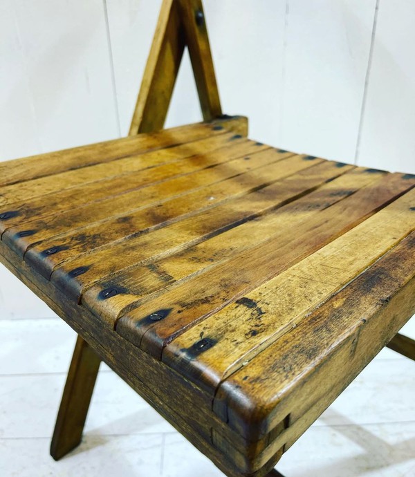 Secondhand Vintage Wooden Chairs Secondhand Vintage Wooden Chairs