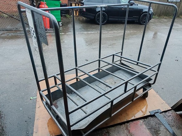 Portable Floormaker Dancefloor Cage - Used