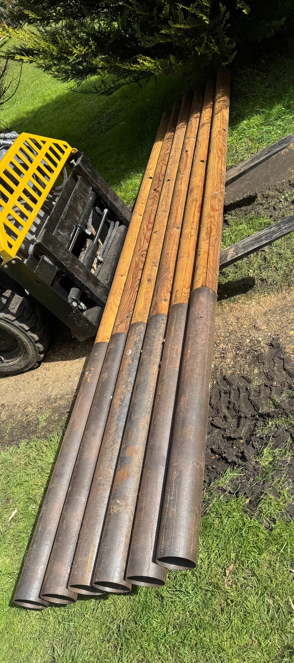 Secondhand 40ft x 280ft Traditional Pole Marquee For Sale