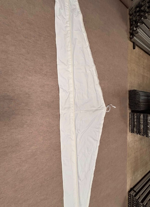 Flat Ivory Walls and Starcloths For Sale Flat Ivory Walls and Starcloths For Sale