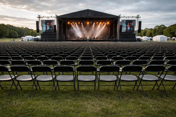 Black folding event chairs for sale