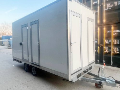 7 Bay toilet trailer for sale