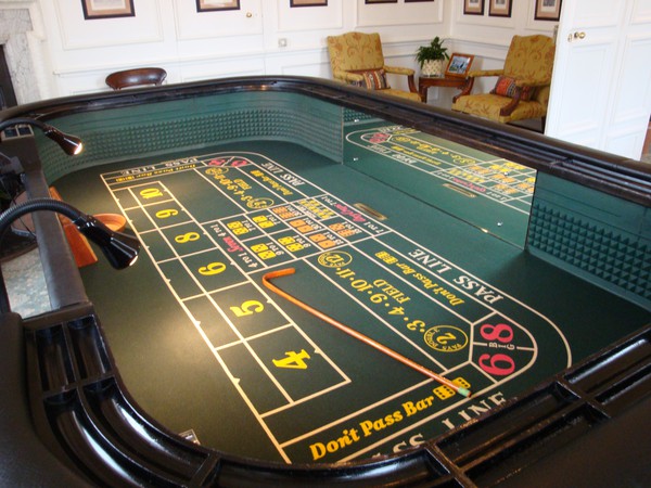 Craps table / Caribbean Stud Poker Tables for sale