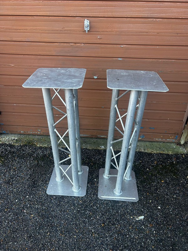 Aluminium truss lighting stands