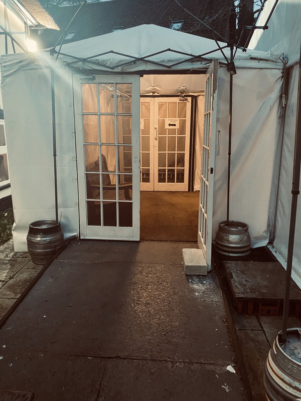 2x double marquee doors