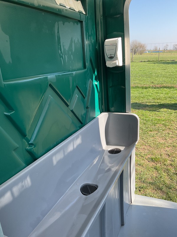 6 Man Open Ended Urinal