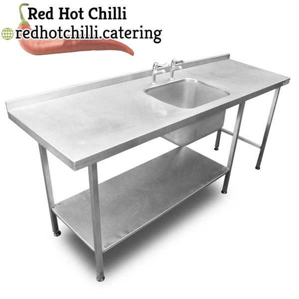 Single sink with double drainer