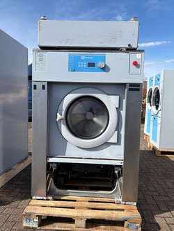 Electrolux W5240H Washer With Plinth For Sale