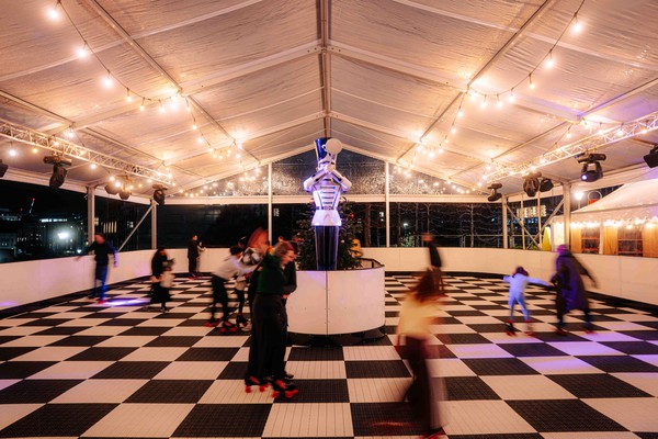 Secondhand Used 15m x 25m Roller Rink For Sale