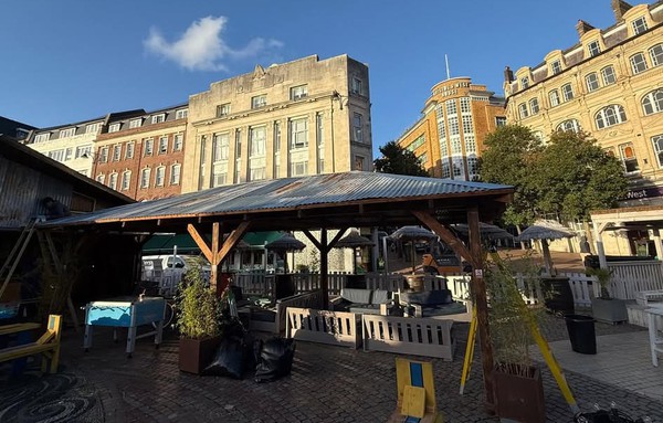Secondhand Beer Garden Shelter