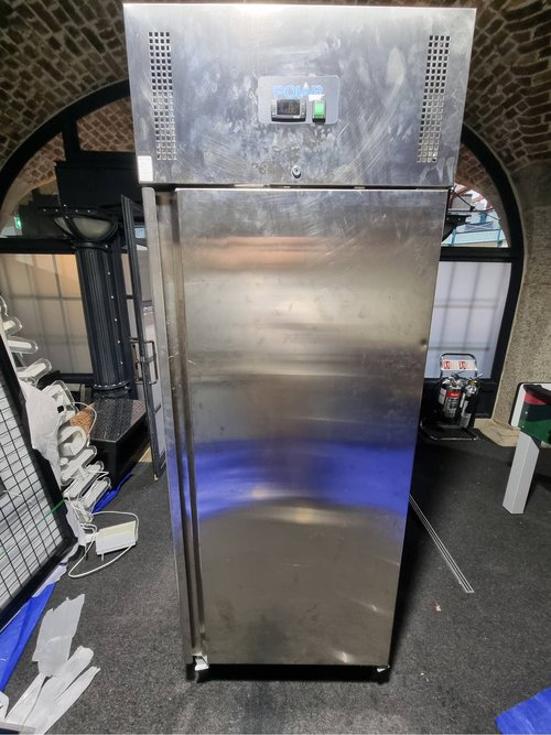 Polar U632, Single Fridge