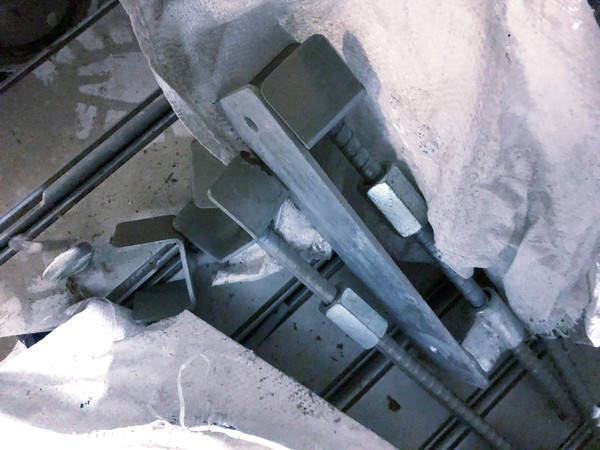 Bar tension stage roof Bar tension stage roof