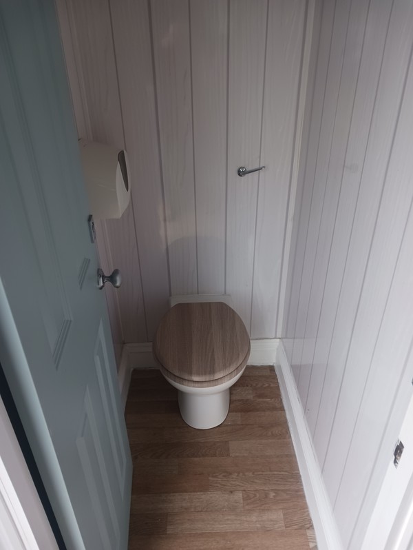 Large Luxury Toilet Trailer For Sale