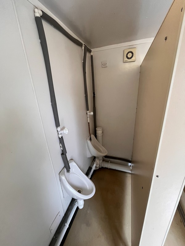 Used 12ft x 9ft 2+1 Toilet Cabin