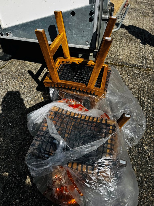 5x Small Wooden Stools 5x Small Wooden Stools