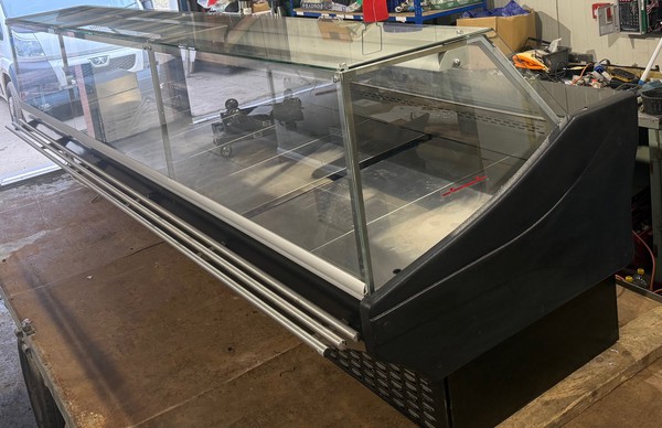 Bolarus Counter Display Fridge