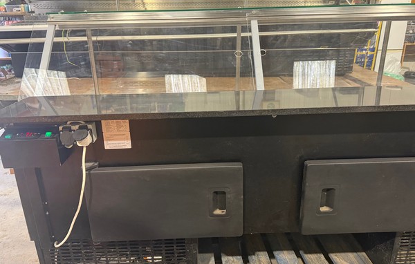Secondhand Bolarus Counter Display Fridge