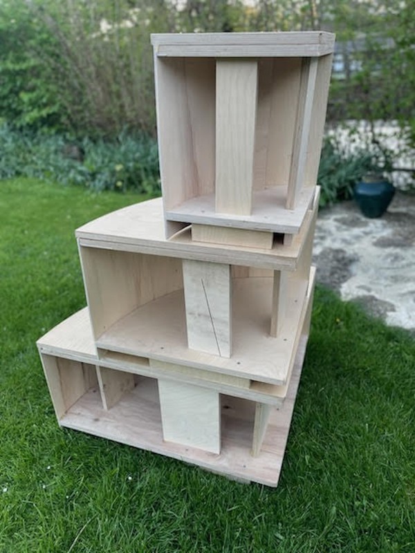 3x Curved Corner Display Units - Wiltshire 9
