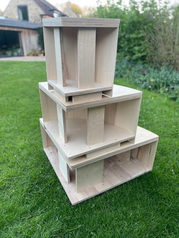 3x Curved Corner Display Units - Wiltshire 8