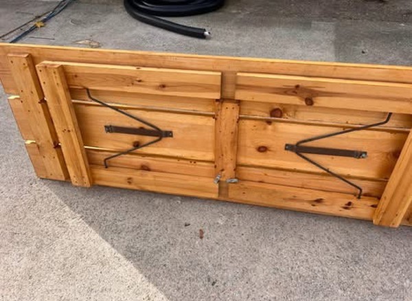 Secondhand 25x Folding Wooden Tables Secondhand 25x Folding Wooden Tables