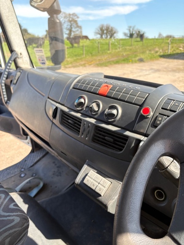 Iveco 7.5t Flatbed For Sale Iveco 7.5t Flatbed For Sale