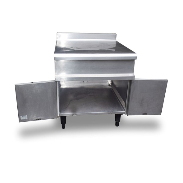 Freestanding stainless Steel Cupboard