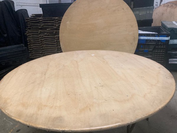 Plywood round tables (6FT)