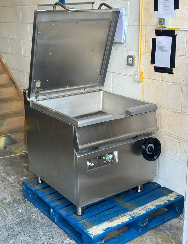 Adexa Tilting Bratt Pan