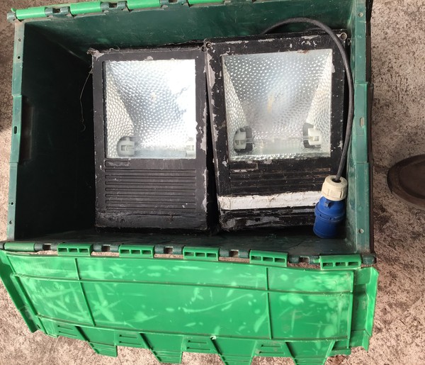 Secondhand 8x Metal Halide Flood Lights