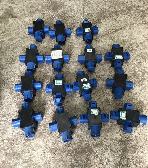 15x 32amp Splitters For Sale
