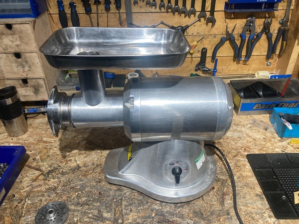 Secondhand Buffalo CD400 Mincer