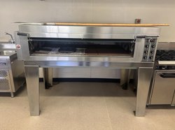 Large Pizza Oven