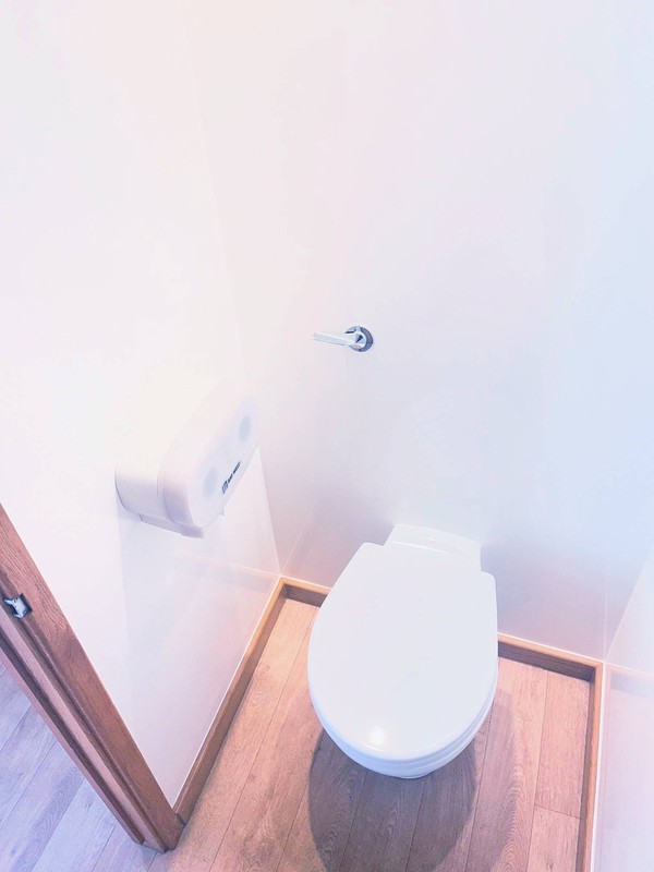 toilet cubicle - 1 + 1 trailer