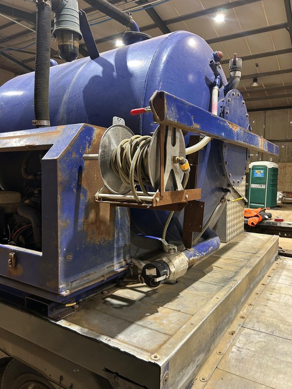 Secondhand Mercedes Toilet Service Truck