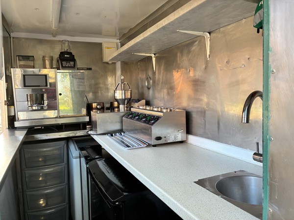 catering trailer deserts