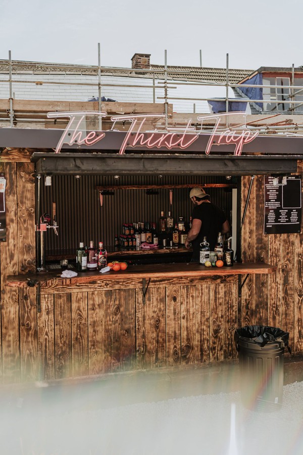 Bar cabin with large hatch for sale