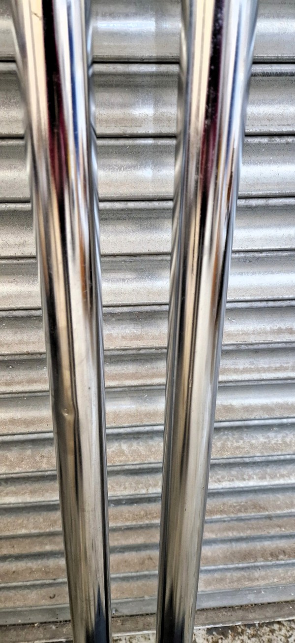 Secondhand Used Unicol Bolt Down TV Stand