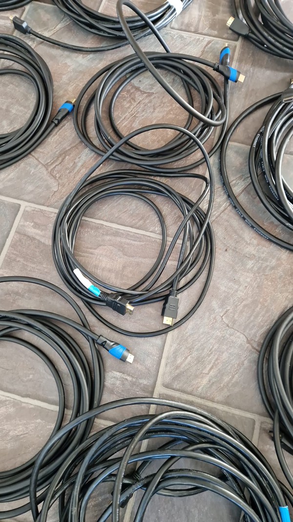 20x HDMI Cables (10m And 5m)